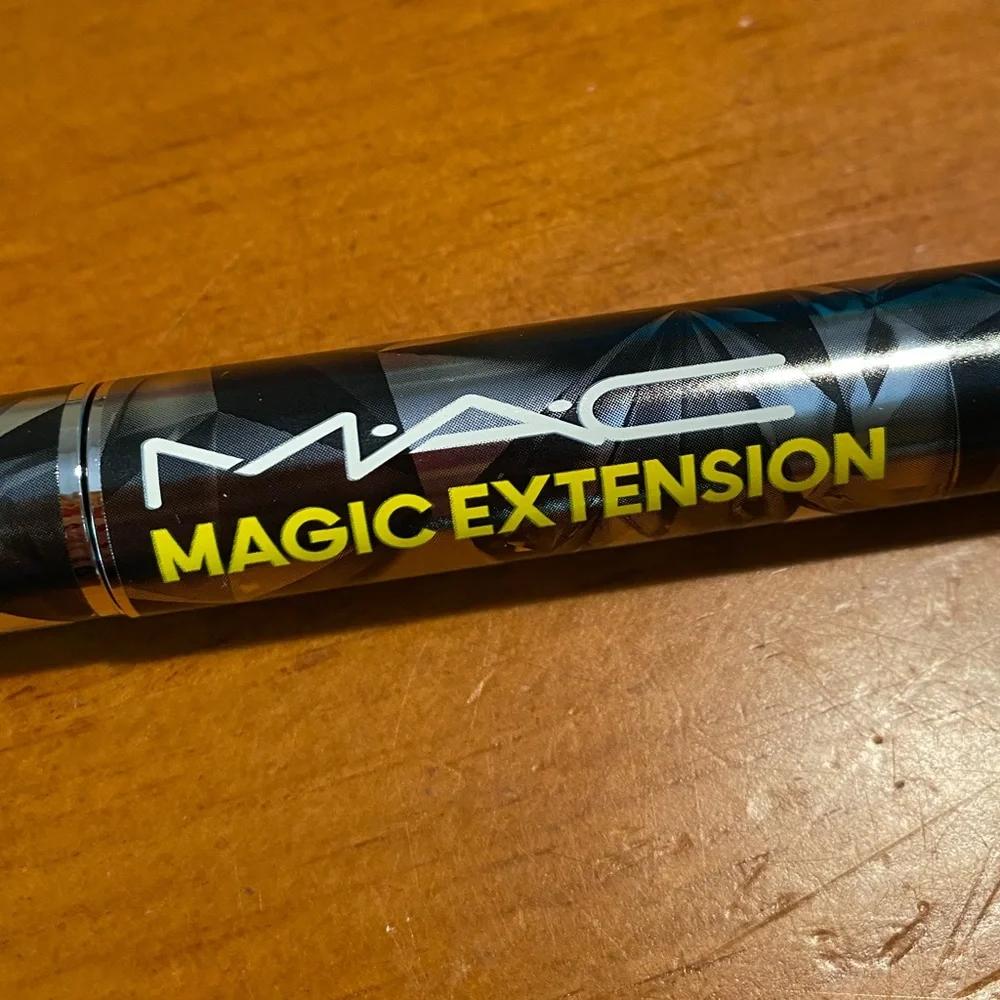 MAC Magic Extension Mascara